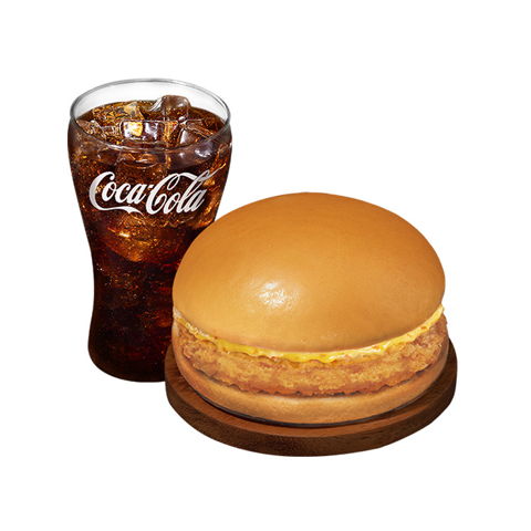 Chili Cheese Crunchy Chicken Sandwich w/ Drink